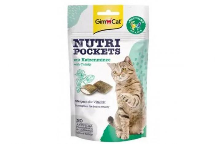 GimCat Nutri Pockets Catnip & Multivitamin - подушечки з котячою м'ятою та вітамінами для котів 60 г